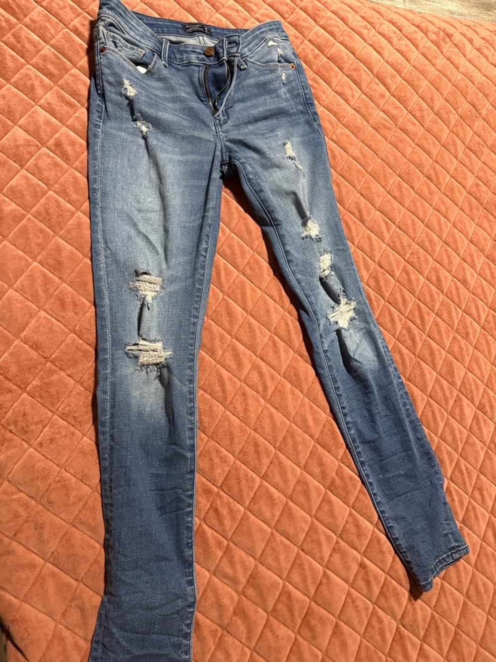 Abercrombie & Fitch Distressed Dark Blue Skinny Jeans
